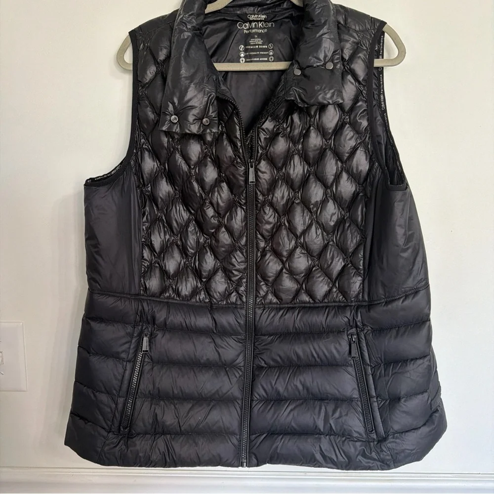 Calvin Klein Women's Black Quilted Down Vest - Picture 4 of 7